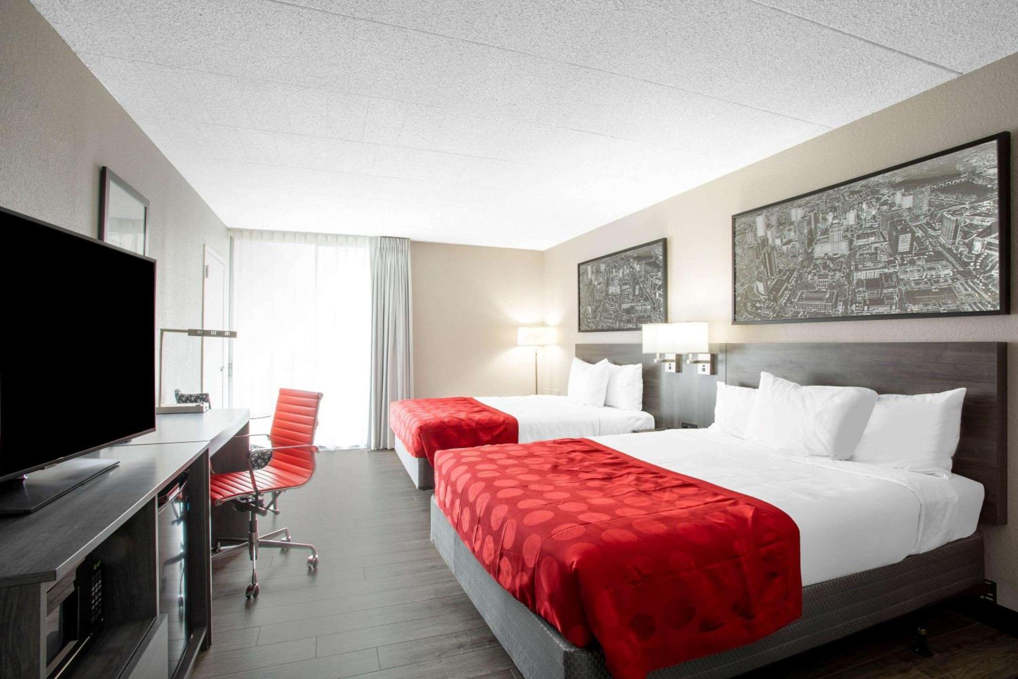 Ramada By Wyndham Hartford North - Bradley Airport Hotel Windsor Locks Room photo